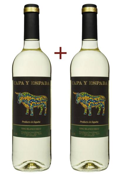Набор вина Capa y Espada Vino blanco seco Белое Сухое 0.75 (набор 2 х 0.75 л) фото набор вина capa y espada vino blanco seco белое сухое 0.75 (набор 2 х 0.75 л)