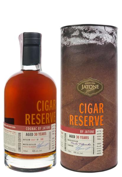 Коньяк Jatone Cigar Reserve 30 лет 0.7 л фото коньяк jatone cigar reserve 30 лет 0.7 л