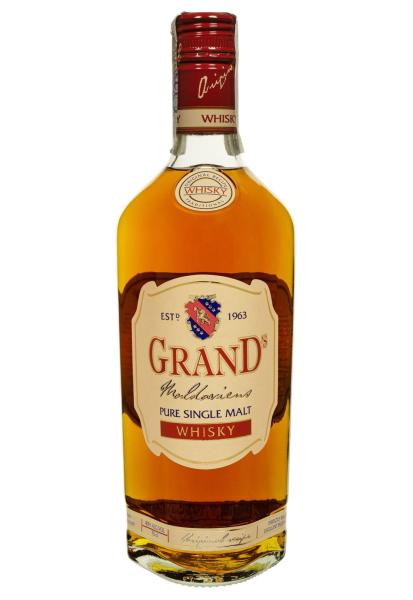 Виски Grand Moldaviens 3 года 0.75 л фото виски grand moldaviens 3 года 0.75 л