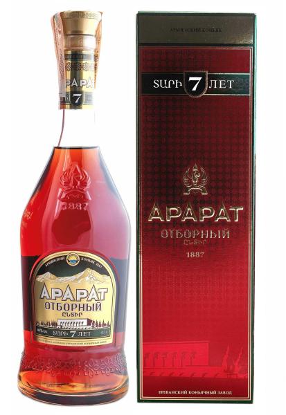 Коньяк АрАрАт Отборный 7 лет в коробке 0.7 л фото коньяк арарат отборный 7 лет в коробке 0.7 л