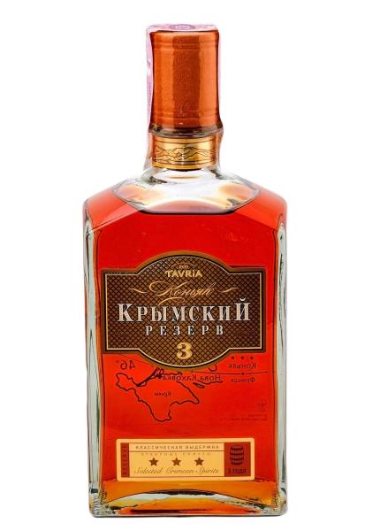 Коньяк Крымский Резерв 3 года 0.5 л фото коньяк крымский резерв 3 года 0.5 л