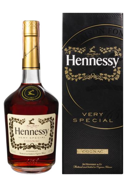 Коньяк Hennessy V.S. в коробке 0.7 л фото коньяк hennessy v.s. в коробке 0.7 л
