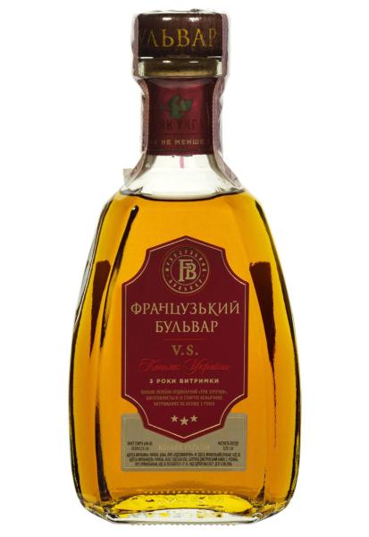 Коньяк Французский бульвар VS 3 года 0.25 л  фото коньяк французский бульвар vs 3 года 0.25 л