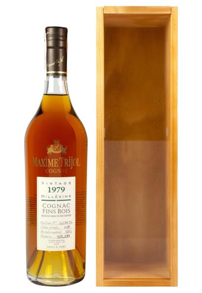 Коньяк MAXIME TRIJOL FINS BOIS 1979 0.7 л фото коньяк maxime trijol fins bois 1979 0.7 л