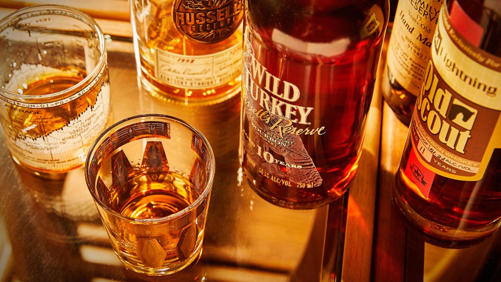 Article-Wild-Turkey-Dusties-Collectible-Whiskey.jpg