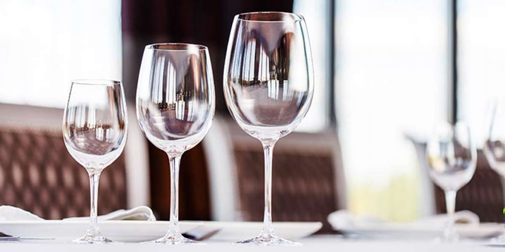 wine-etiquette.jpg