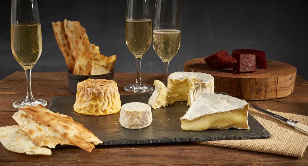 Cheese-and-sparkling-wines-a-great-pairing.jpg