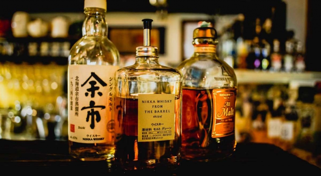 the-modern-day-man_-japanese-whiskies-1180x650.jpg