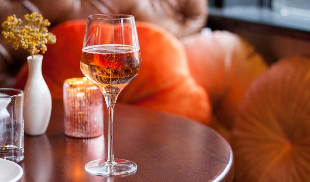 Sparkling+Wine+Glass5.jpg