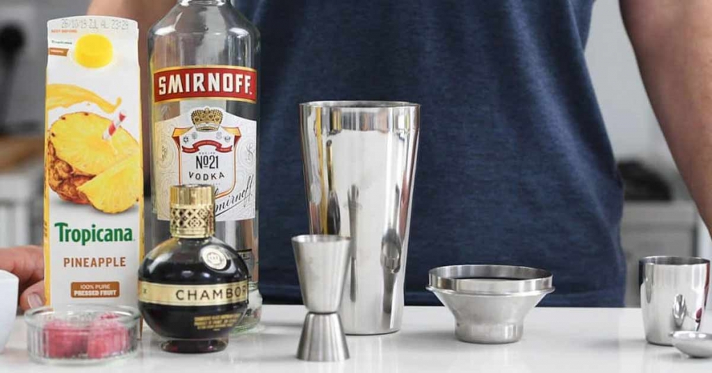 French_martini_ingredients-1024x576.jpg