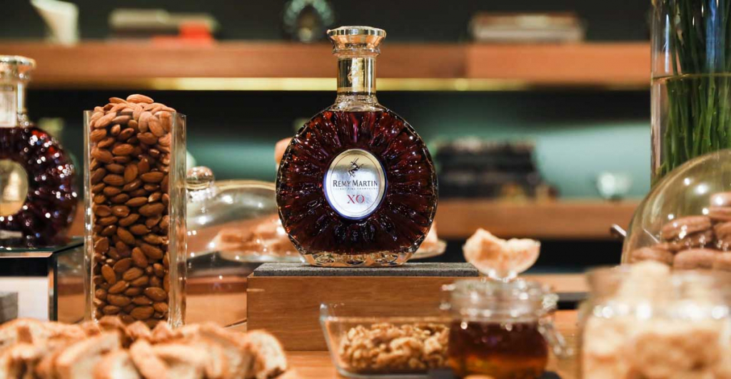 Rémy-Martin-XO-Cognac-XO-Food-For-Thought-1.jpg