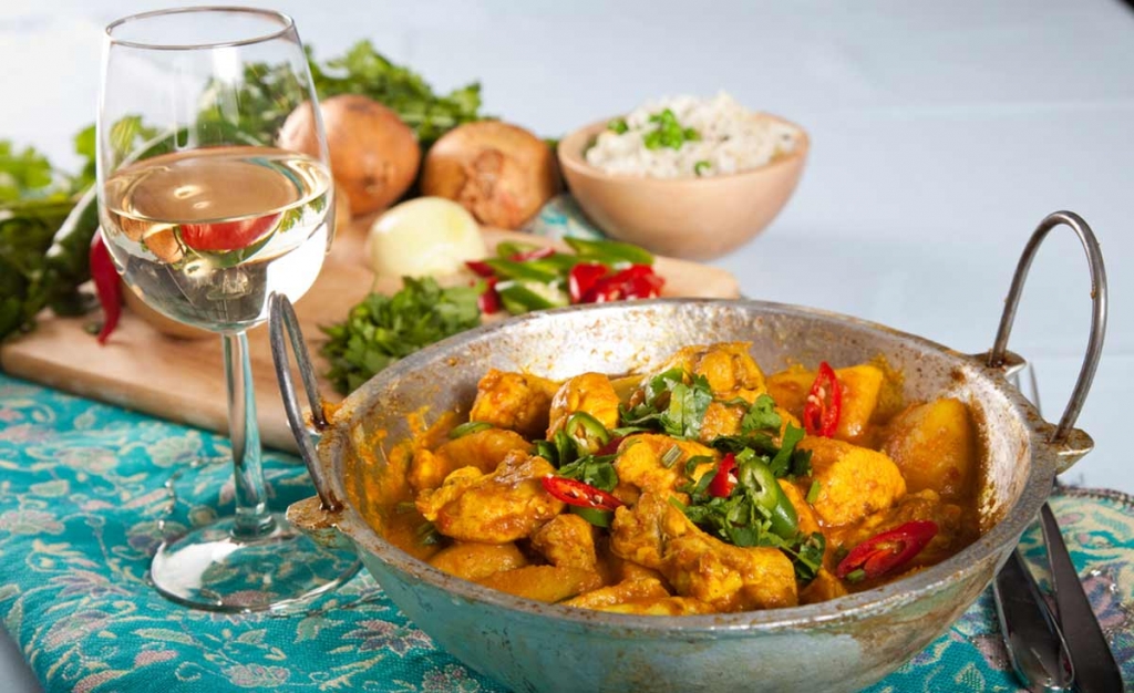 white-wine-and-curry.jpg
