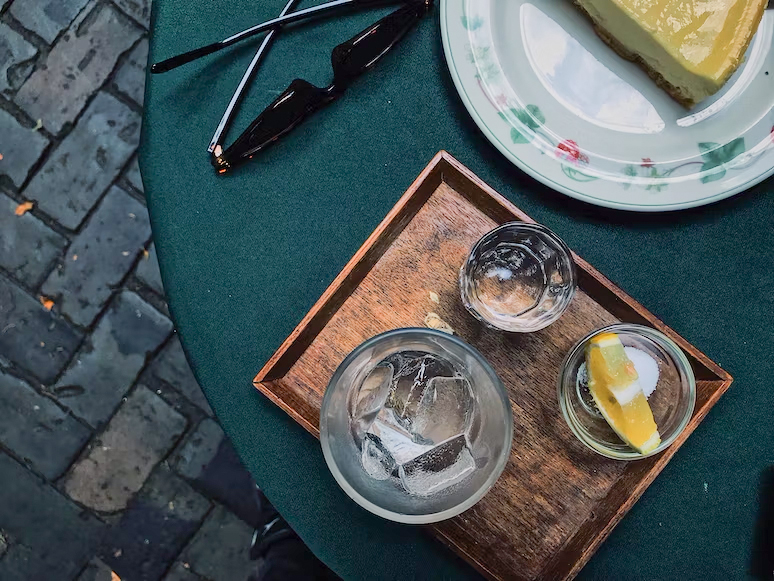 photo-1575224702440-6bd0d06a4ad7.jpg photo-1575224702440-6bd0d06a4ad7.jpg