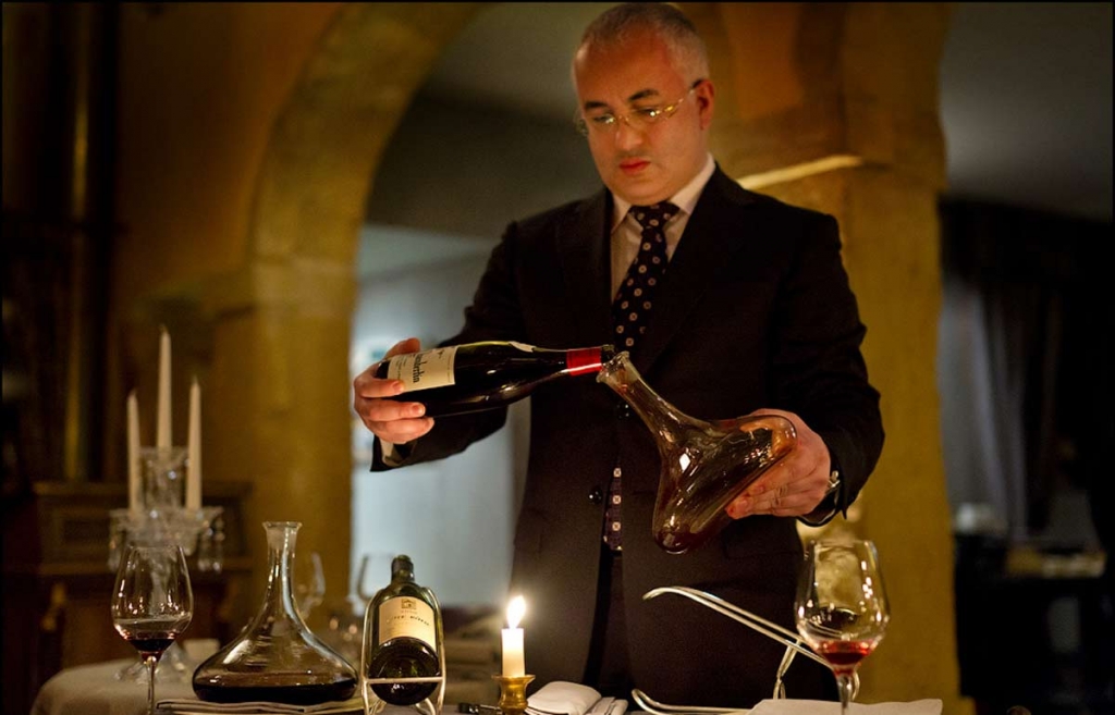 sommelier_3.jpg