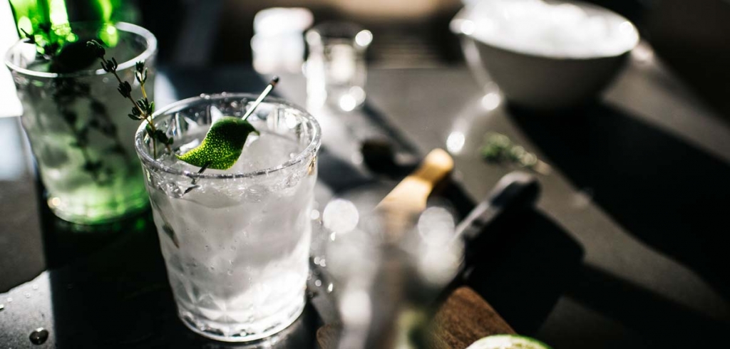 thyme-gin-and-tonics-6w.jpg