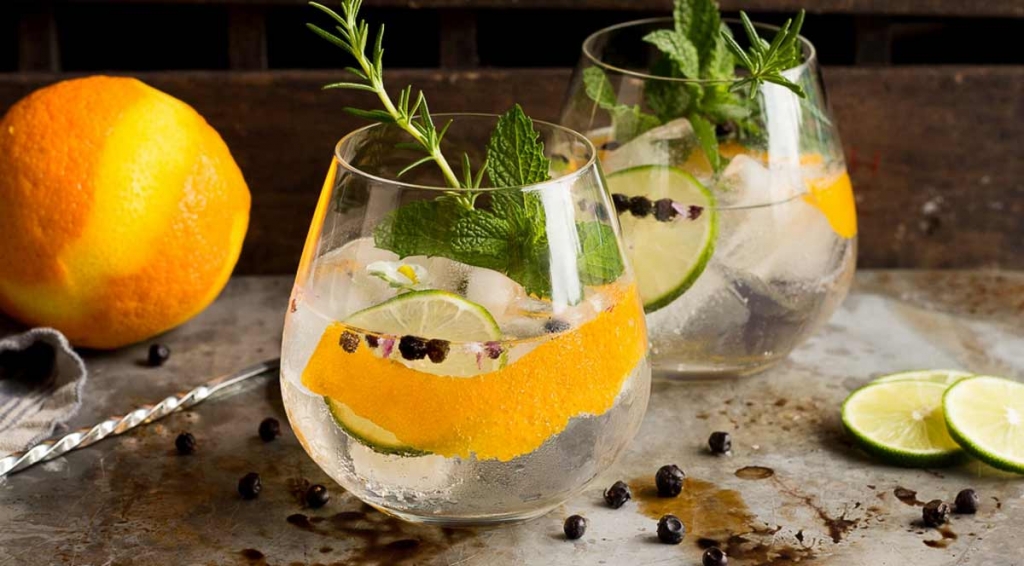 Spanish-Gin-Tonics-7-of-19.jpg