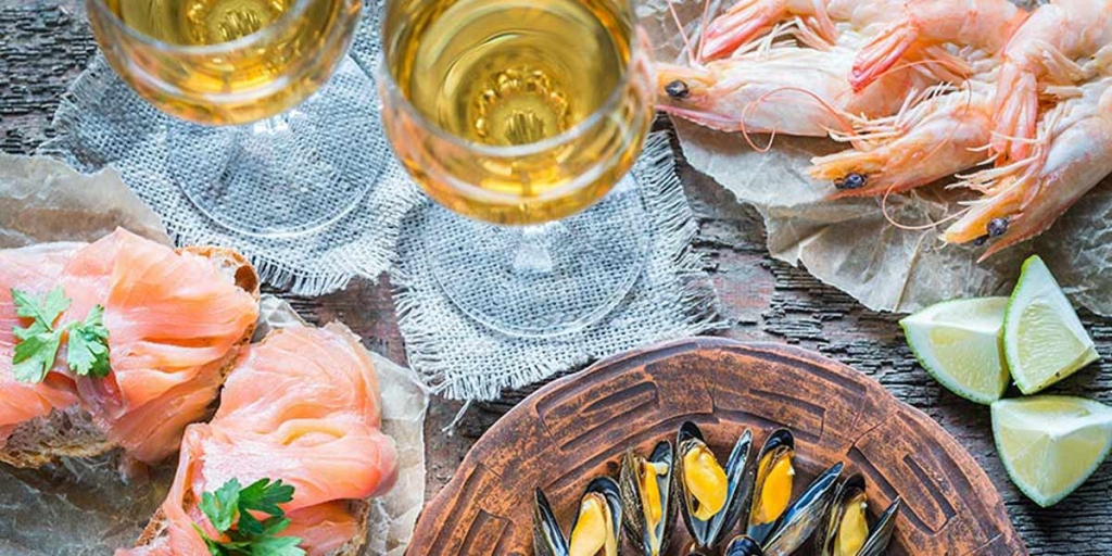 sicilian-wine-seafood.jpg