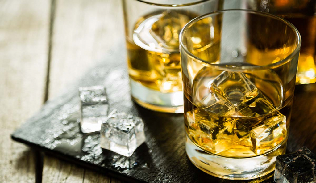 Best-Whiskey-Glass-Tumblers.jpg