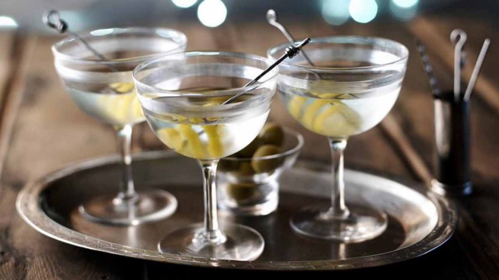 vodkamartini_88568_16x9.jpg