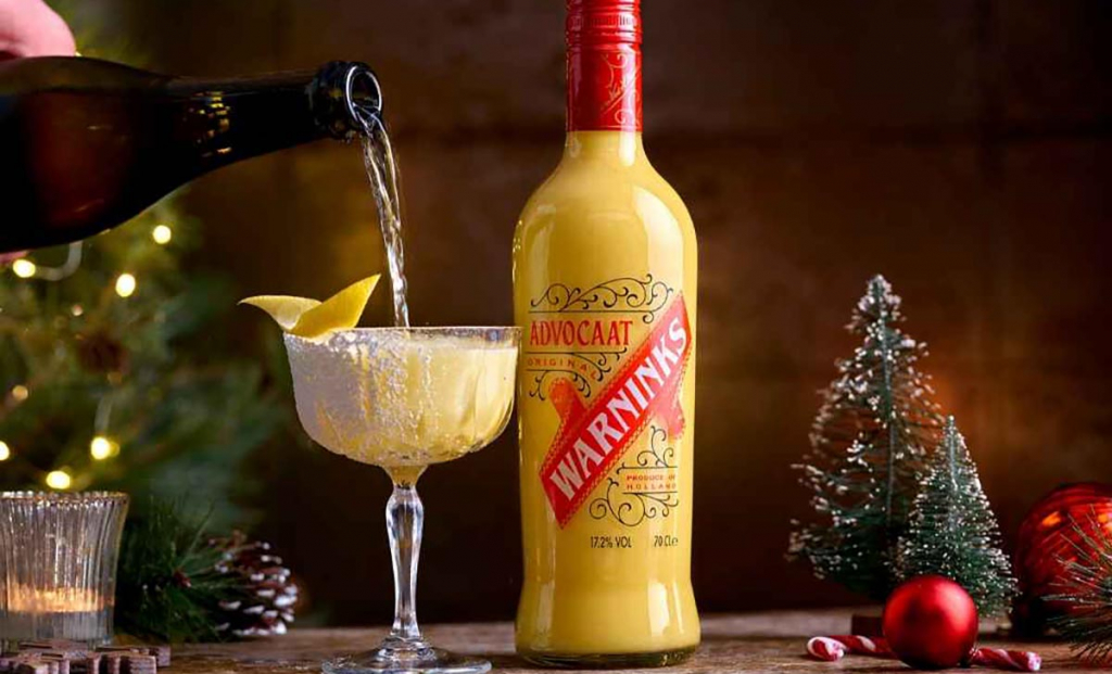 Snowball-Fizz-Warninks-Advocaat-Cocktail-Recipe.jpg