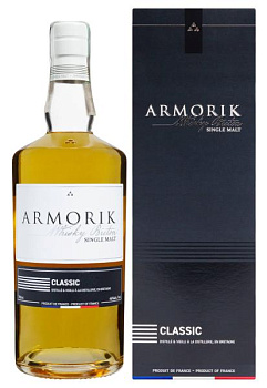 Виски Armorik Classic Single Malt в коробке 0.7 л