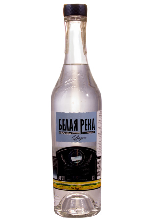 Водка Белая река 0.5 л