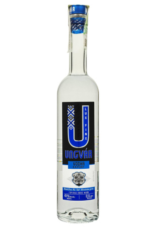 Водка Ungvar Luxe Fine 0.5 л 