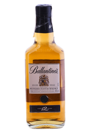 Виски Ballantine's 12 y.o. 0.5 л