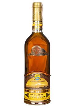 Коньяк Grands Armeniens 7 y.o. 0.5 л коньяк grands armeniens 7 y.o. 0.5 л