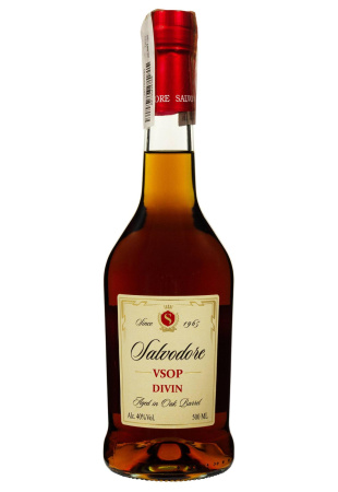 Бренди Divin Salvodore VSOP 0.5 л фото Бренди Divin Salvodore VSOP 0.5 л