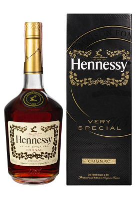 коньяк hennessy v.s. в коробке 0.7 л