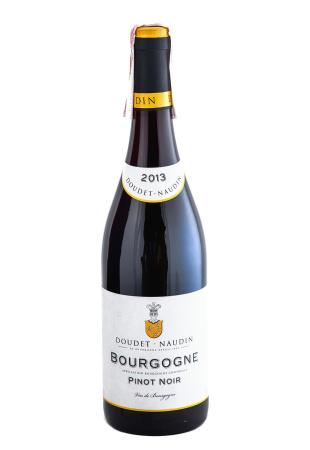 Doudet Naudin Pinot-Noir Vicomtee Красное Сухое 0.75 л фото Doudet Naudin Pinot-Noir Vicomtee Красное Сухое 0.75 л