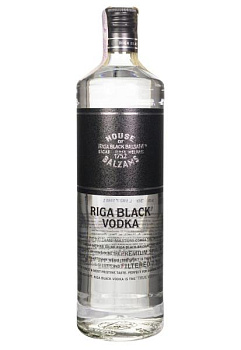 Горілка Riga Black 0.7 л водка riga black 0.7 л