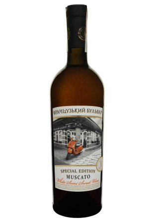 Вино Французский бульвар Мускат Оттонель Белое Полусладкое 0.75 л