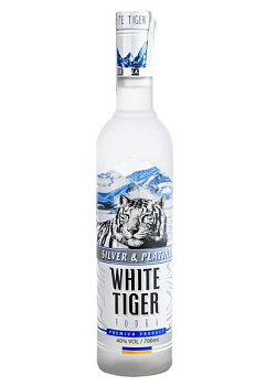 Горілка Люботин White Tiger 0.7 л водка люботин white tiger 0.7 л