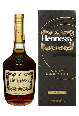 коньяк hennessy v.s. в коробке 0.5 л